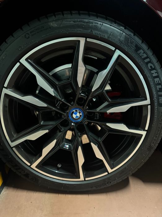 BMW i4 2024
