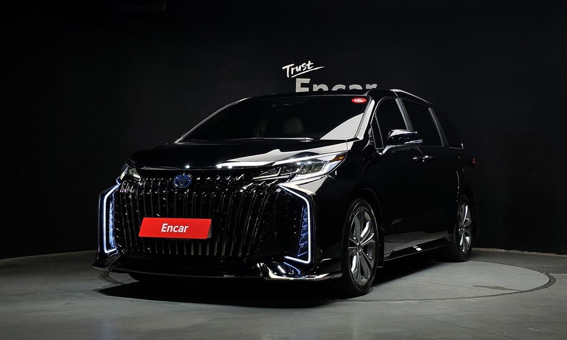 Toyota Sienna 2024