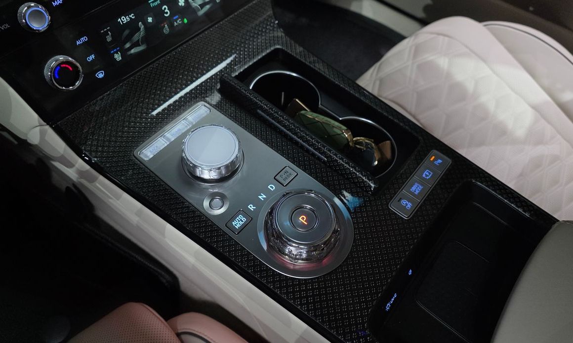 Genesis G80 2025