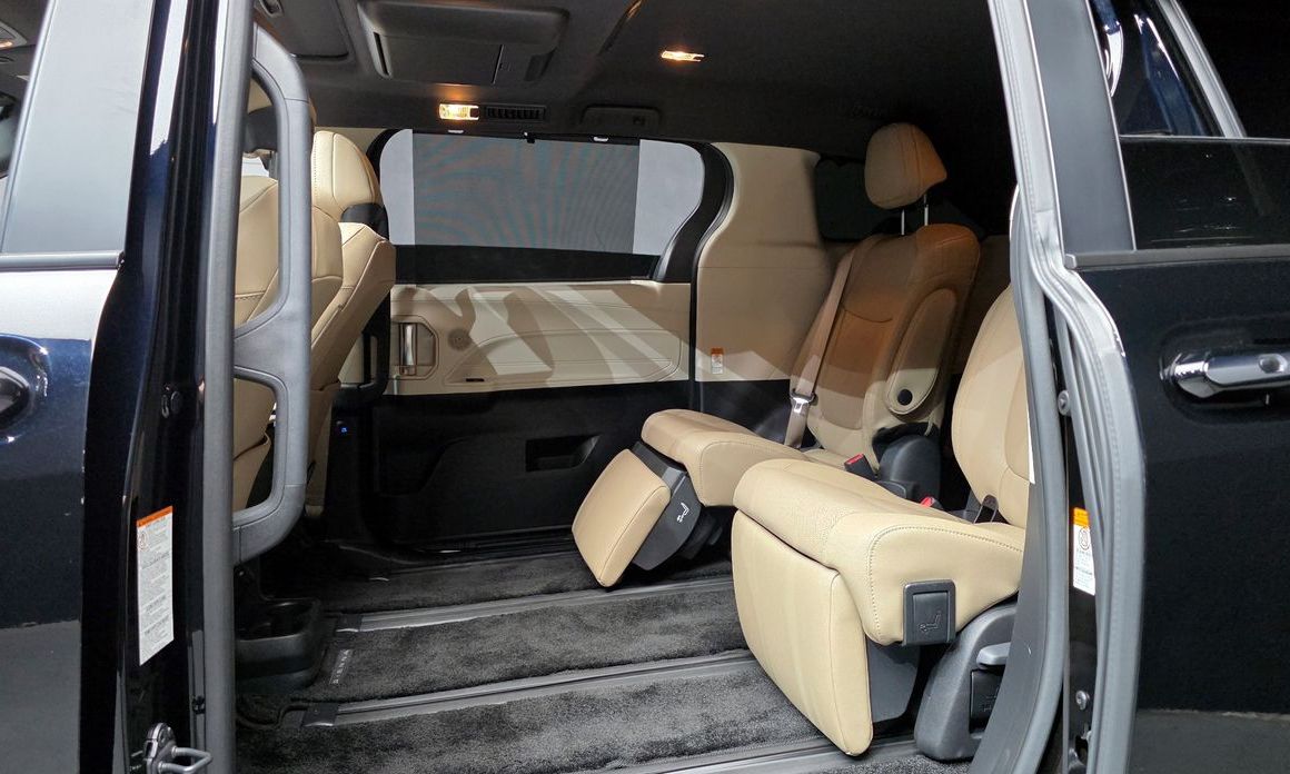Toyota Sienna 2024