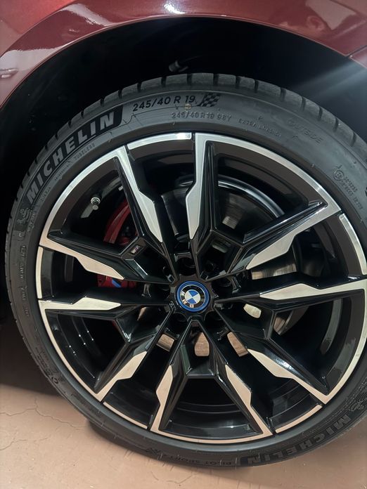 BMW i4 2024