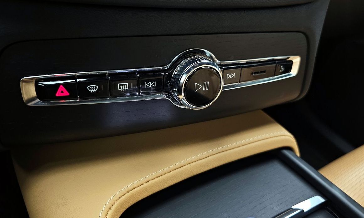 Volvo XC90 2023