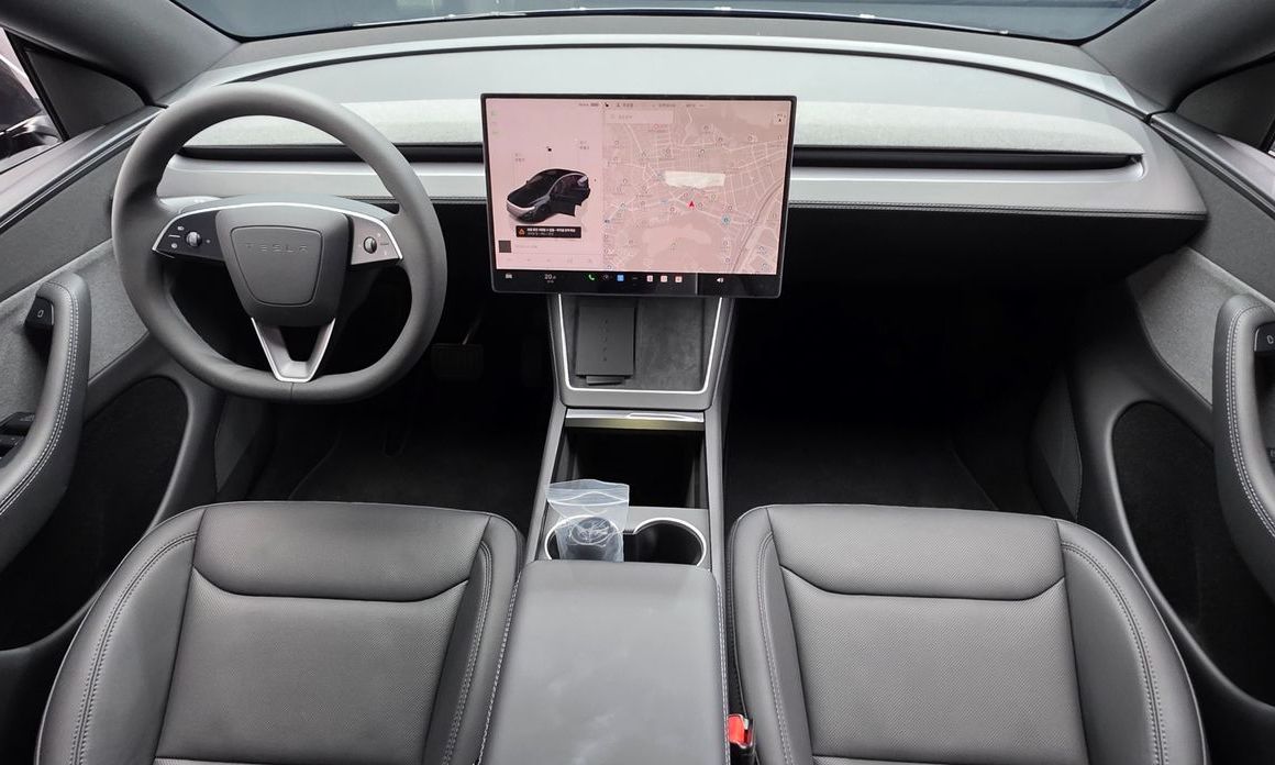 Tesla Model Y 2026