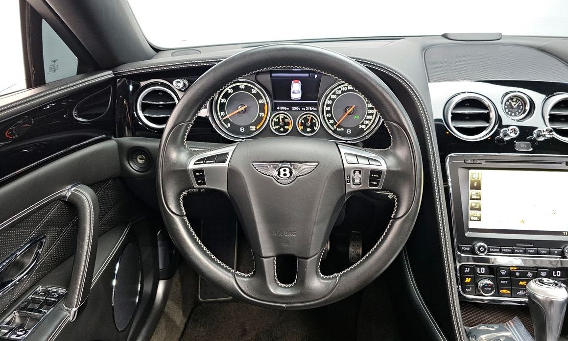 Bentley Flying Spur 2015