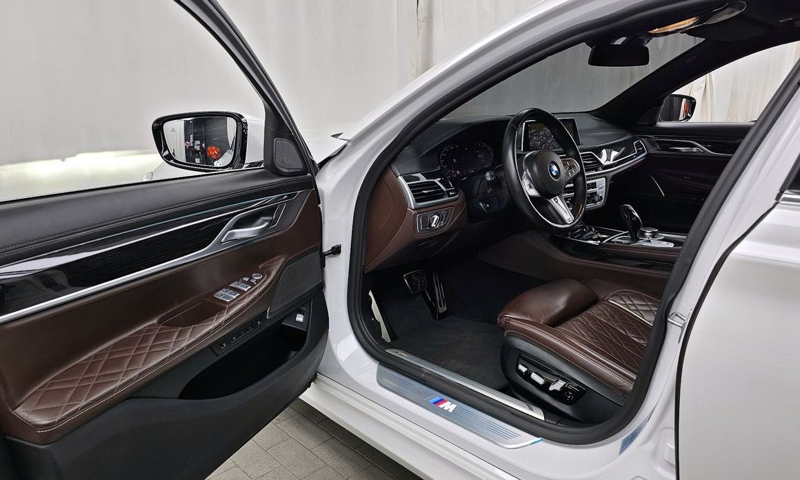 BMW 7-Series 2020