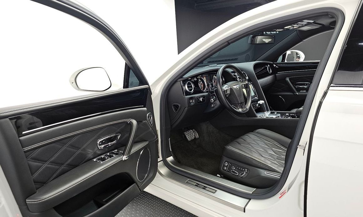 Bentley Flying Spur 2015