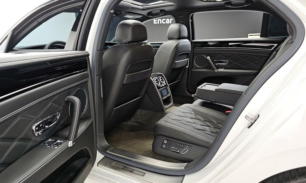 Bentley Flying Spur 2015