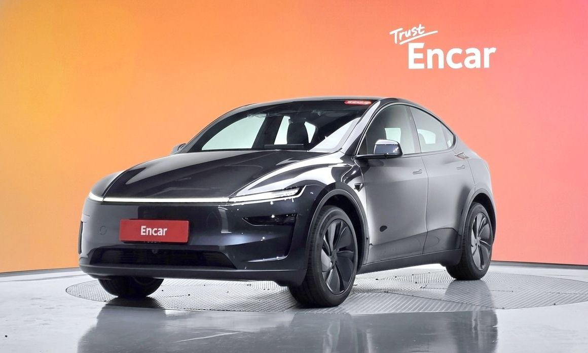 Tesla Model Y 2026