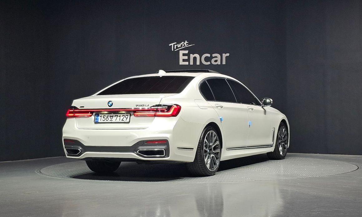BMW 7-Series 2020
