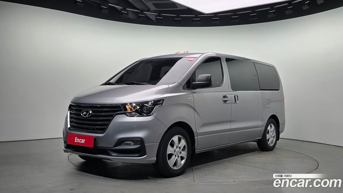Hyundai Starex 2021