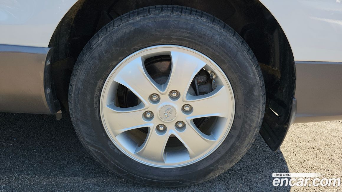 Hyundai Starex 2016
