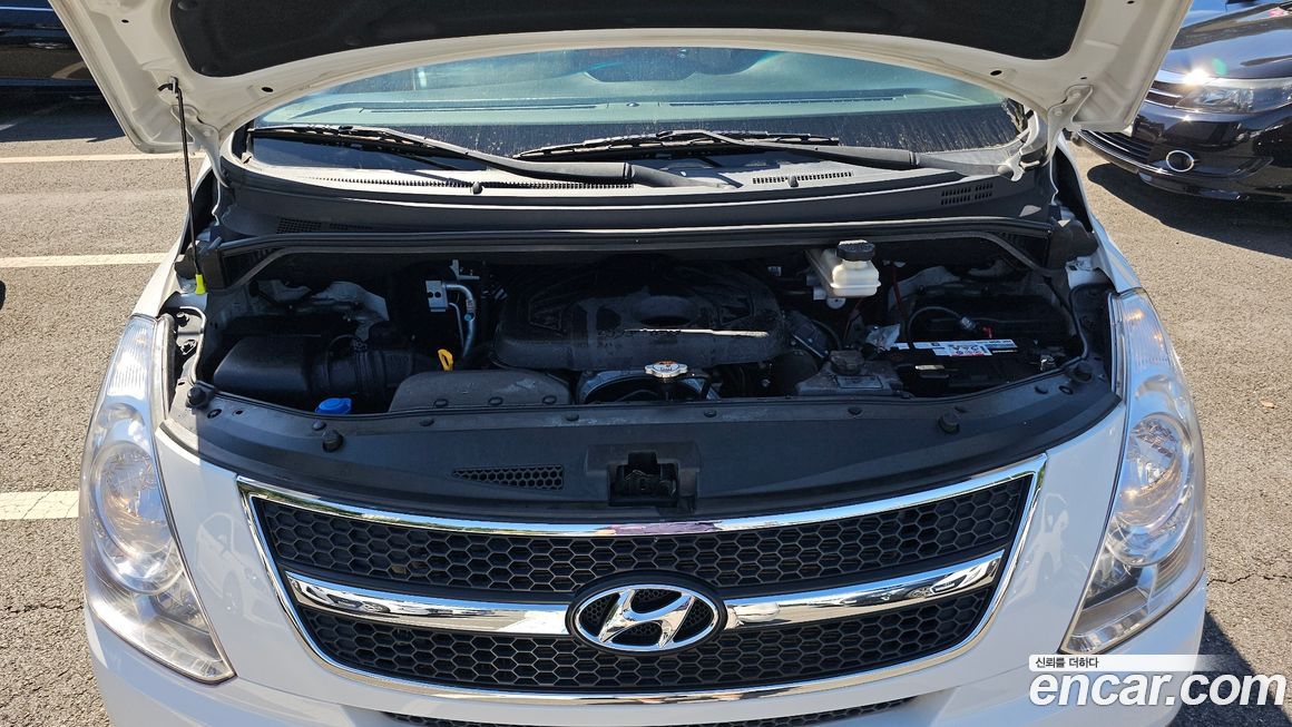 Hyundai Starex 2016