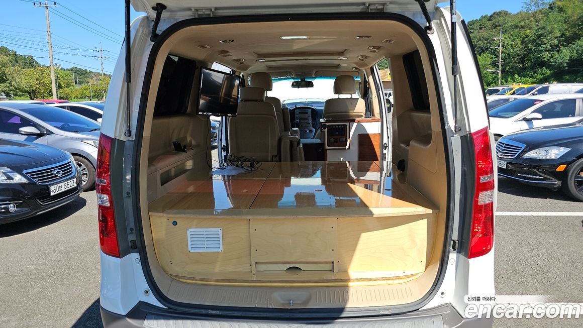 Hyundai Starex 2016