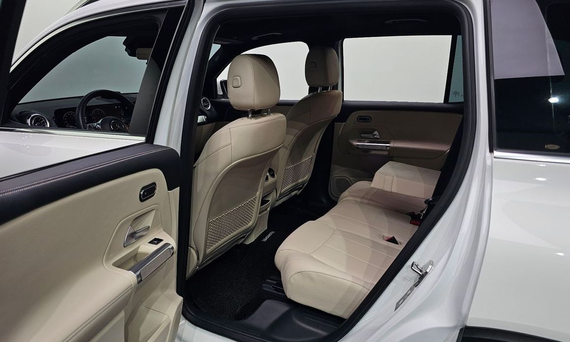 Mercedes-Benz GLB-Class 2024