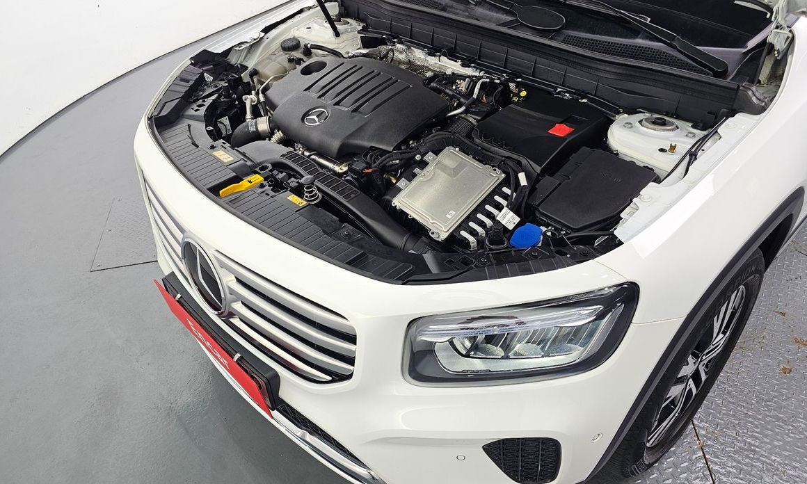 Mercedes-Benz GLB-Class 2024