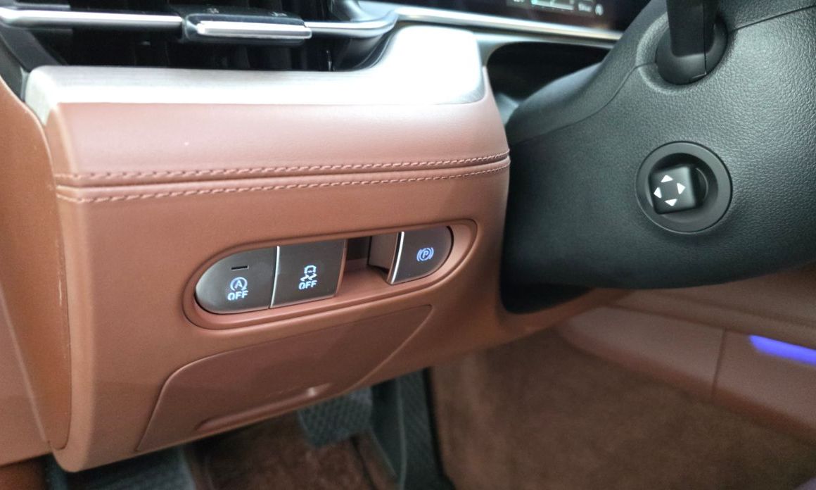 Genesis G90 2023
