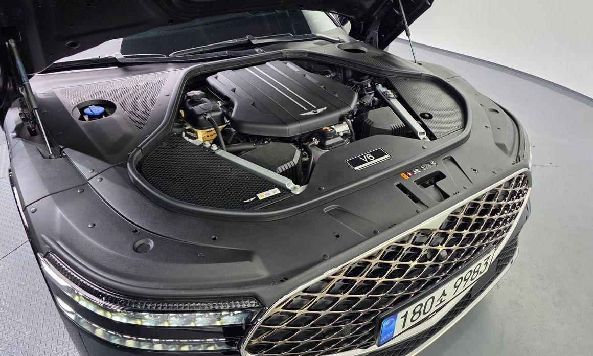Genesis G90 2023