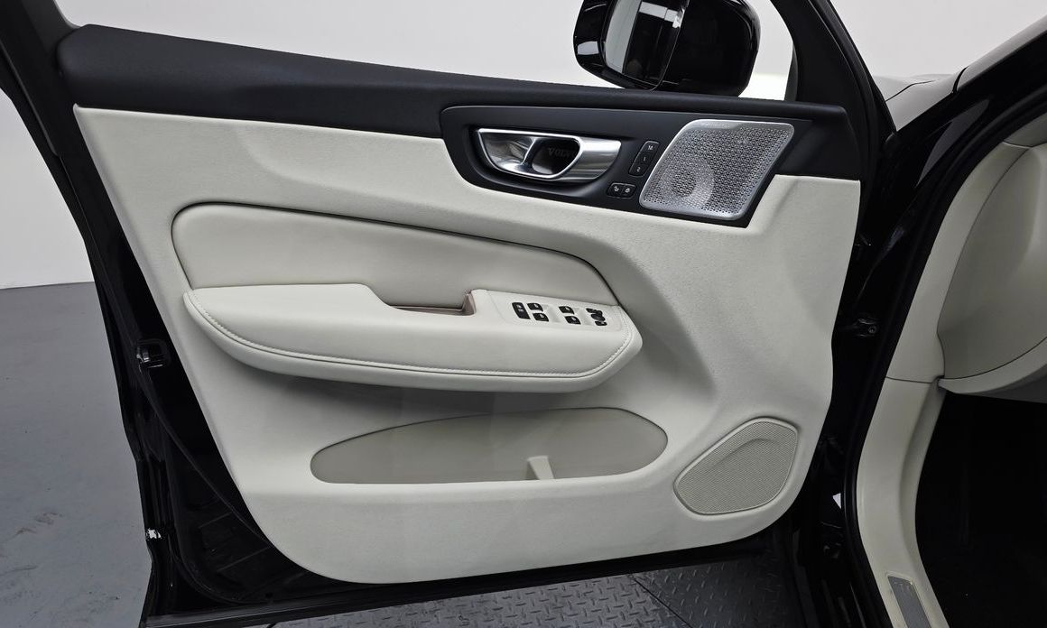 Volvo XC60 2026