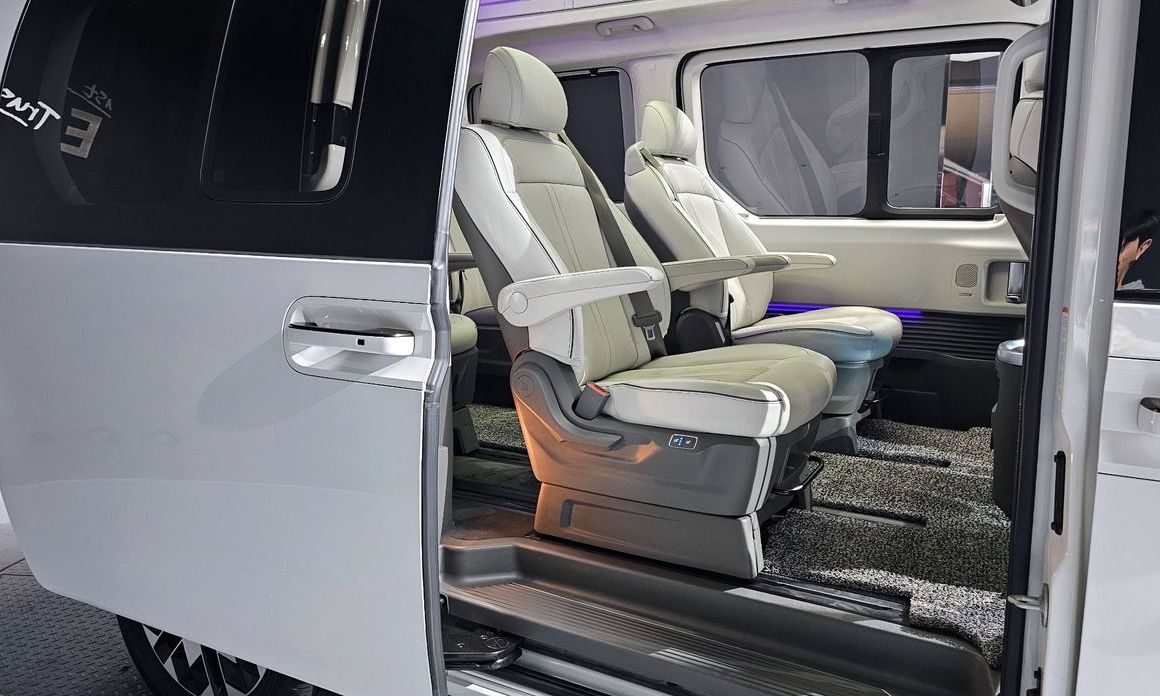 Hyundai Staria 2023