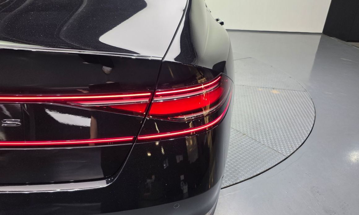 Genesis G90 2023