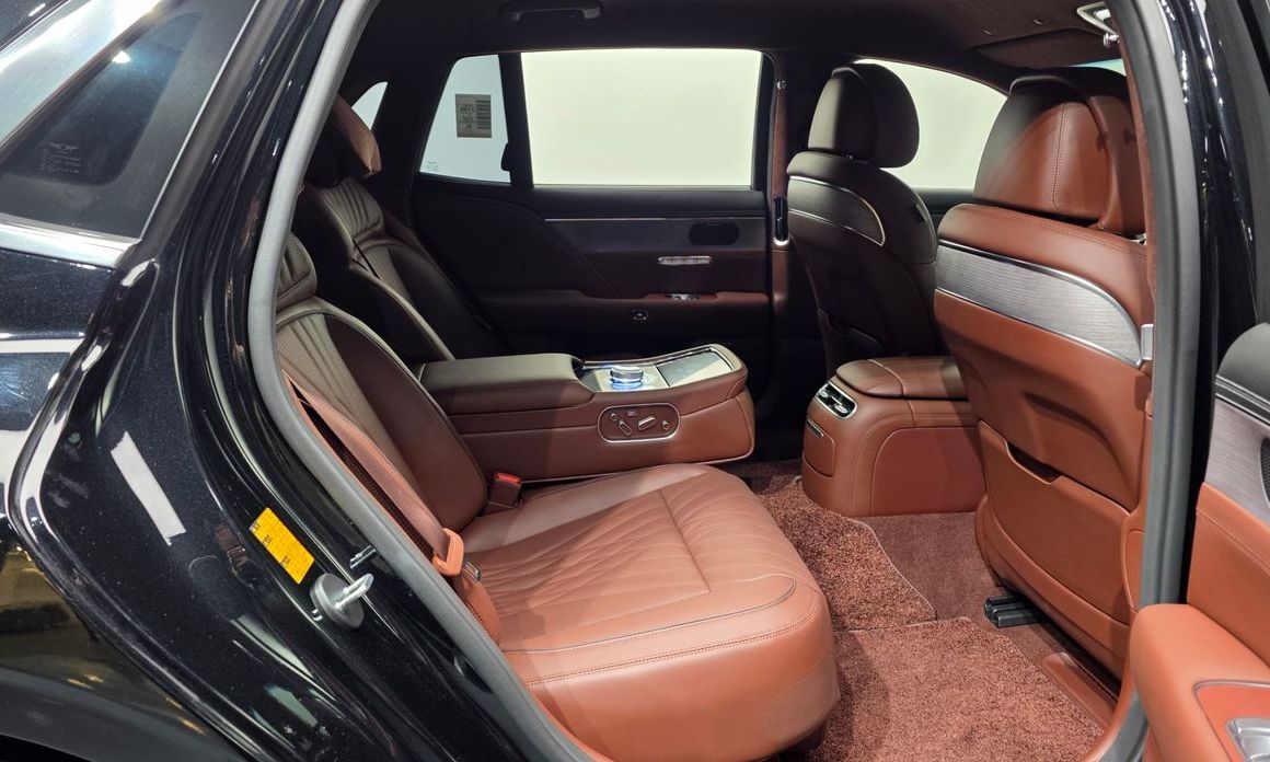 Genesis G90 2023