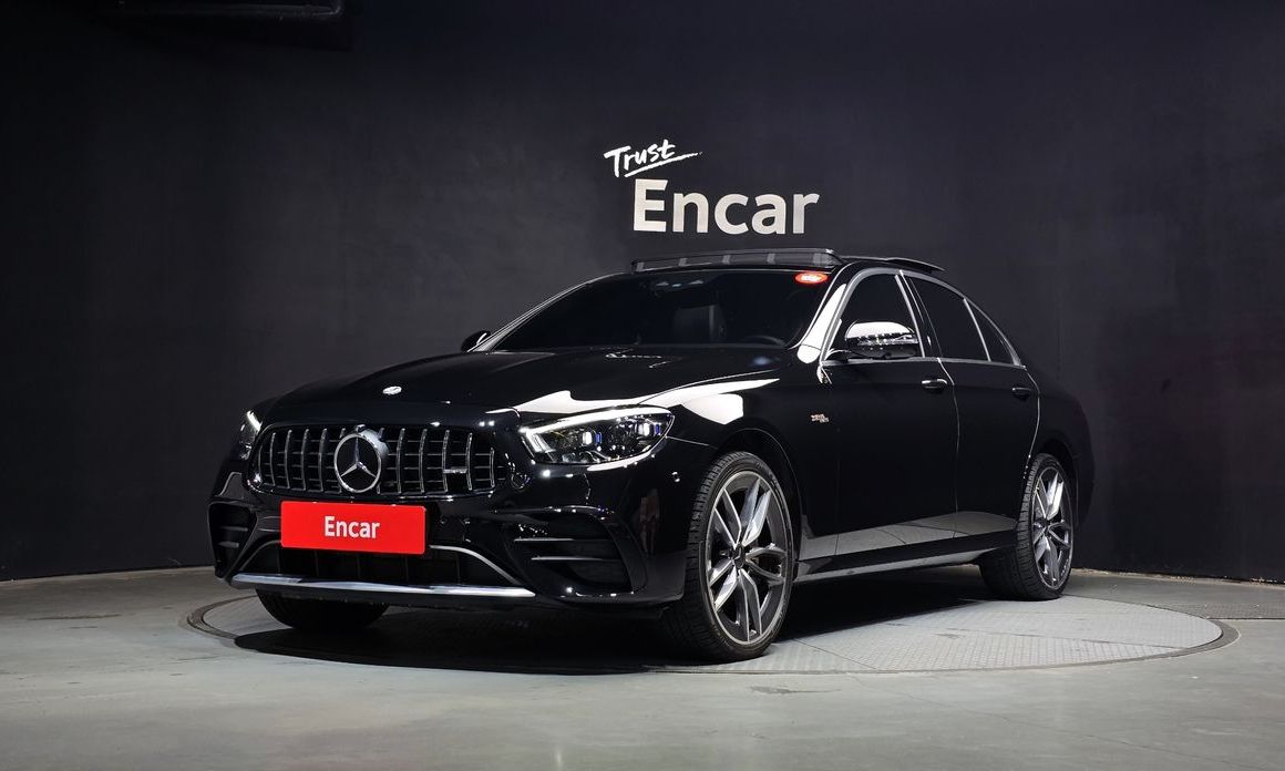 Mercedes-Benz E-Class 2021