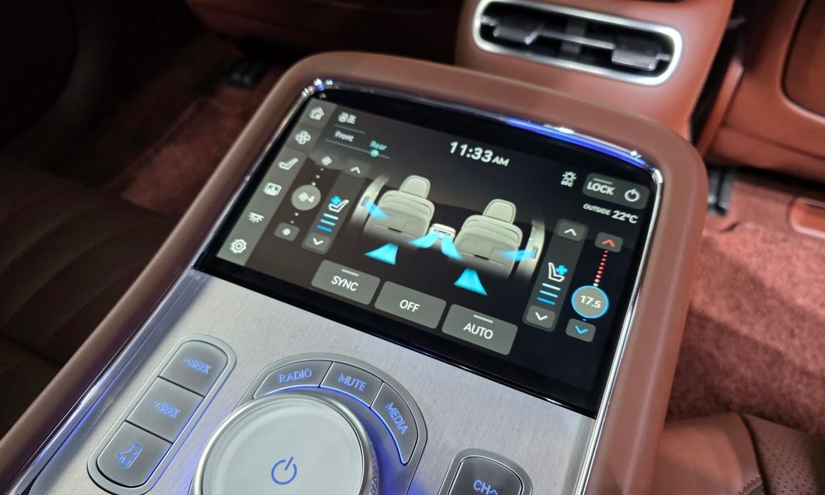 Genesis G90 2023