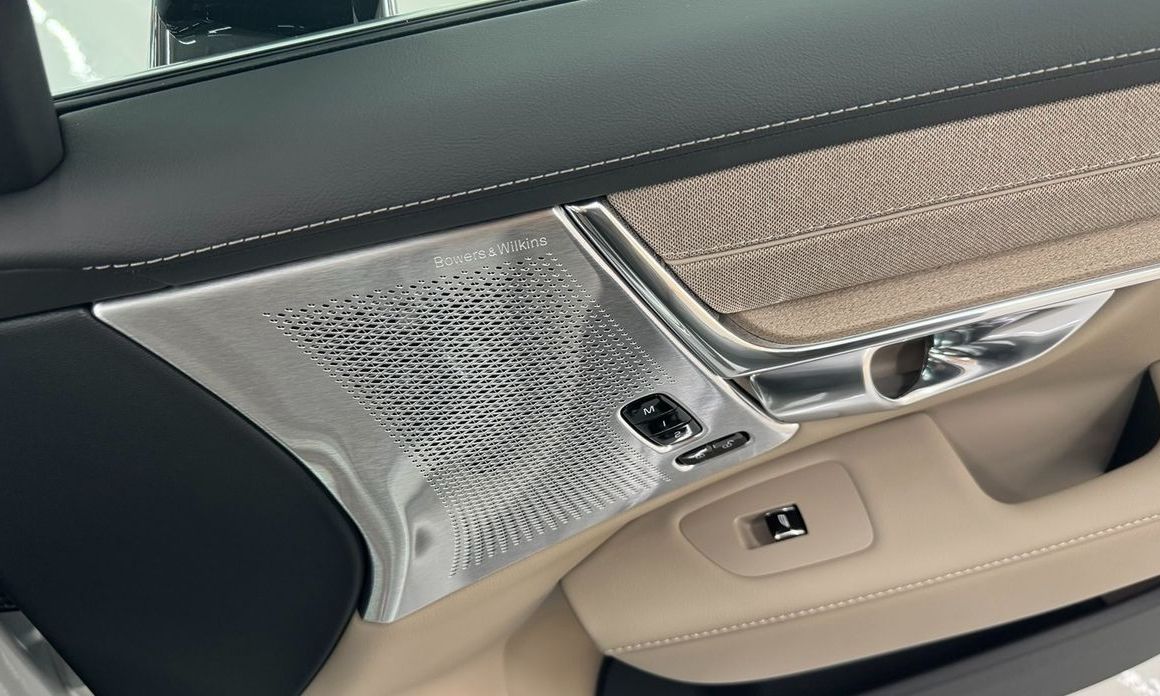 Volvo S90 2026