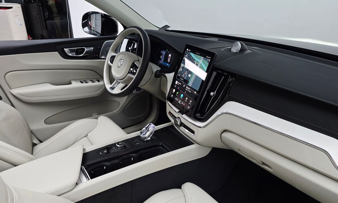 Volvo XC60 2026