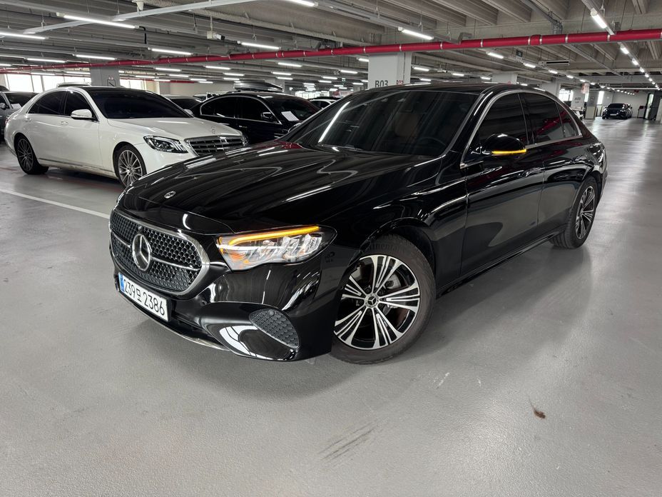 Mercedes-Benz E-Class 2025