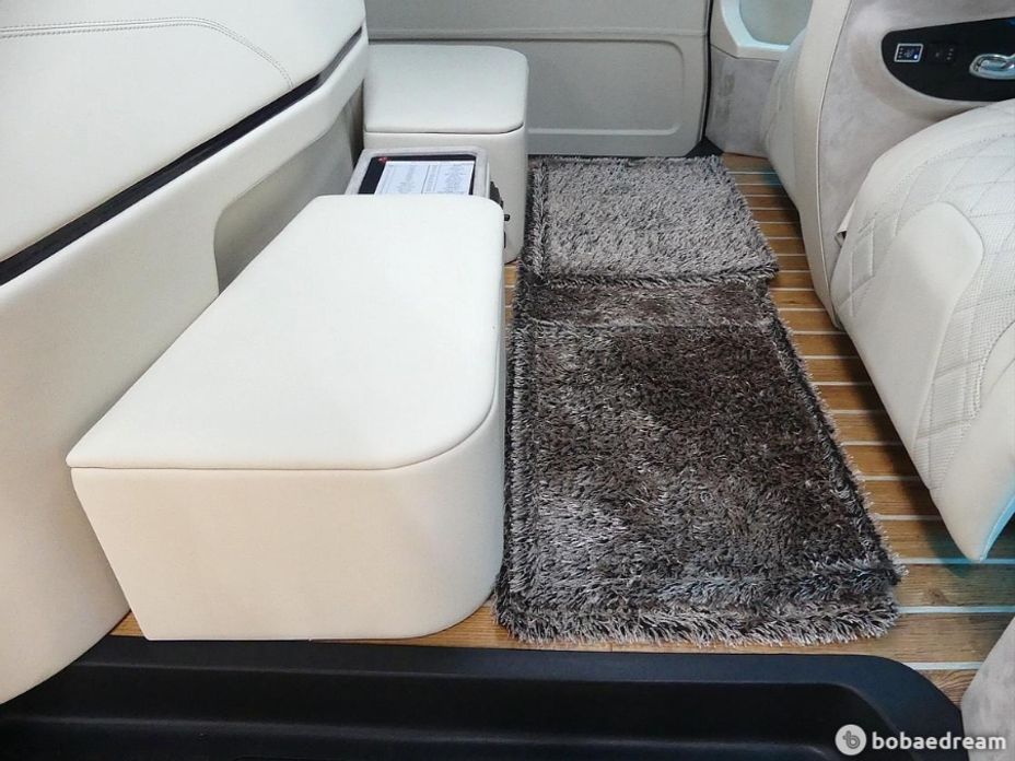 Mercedes-Benz V-Class 2020