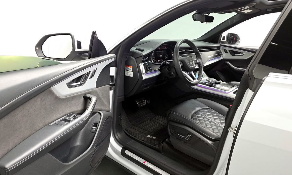 Audi Q8 2021