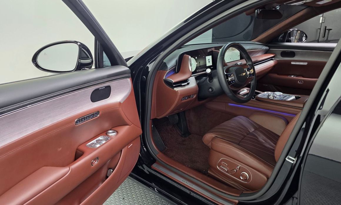Genesis G90 2023