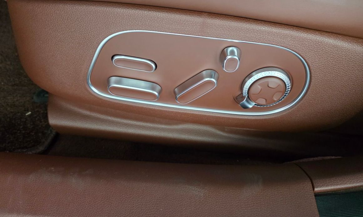 Genesis G90 2023
