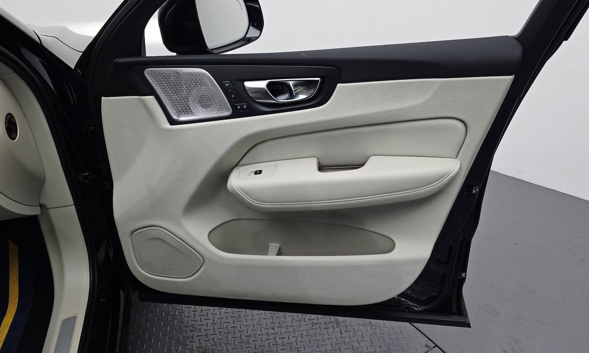 Volvo XC60 2026
