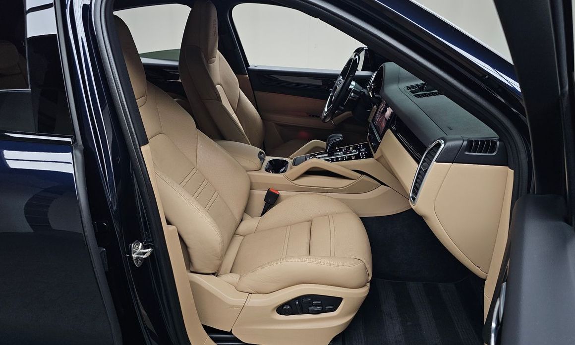 Porsche Cayenne 2022