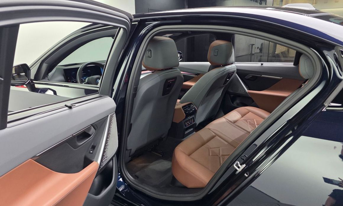 BMW i5 2024