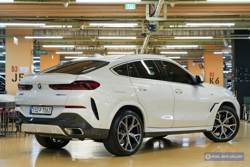 BMW X6 2023