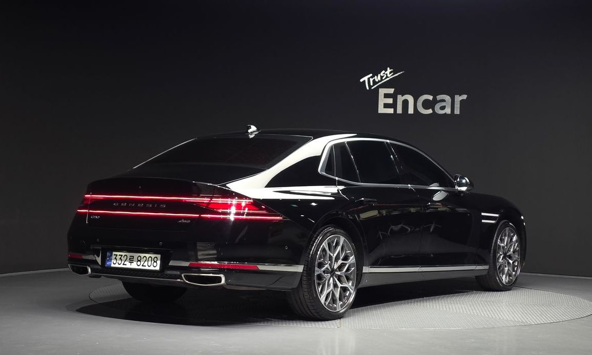 Genesis G90 2023