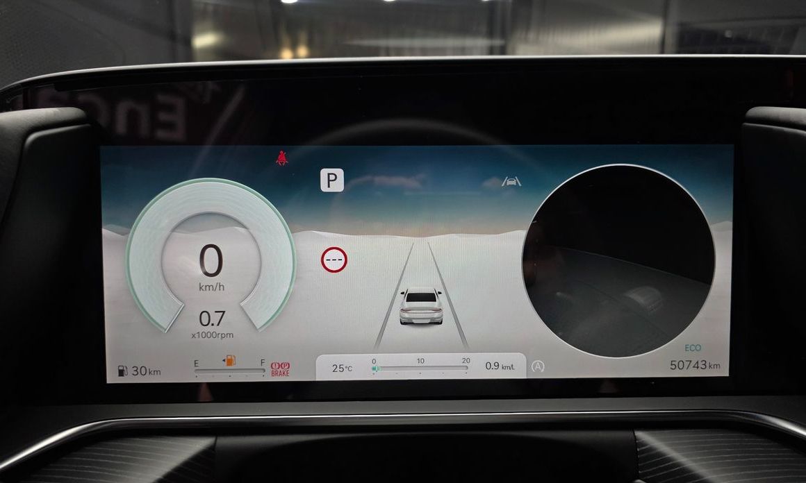 Genesis G90 2023