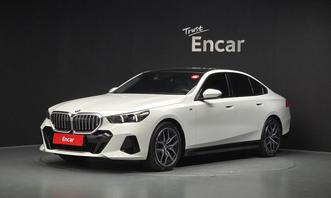 BMW 5-Series 2025