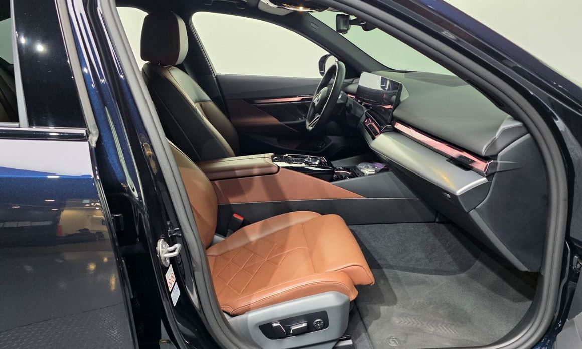 BMW i5 2024