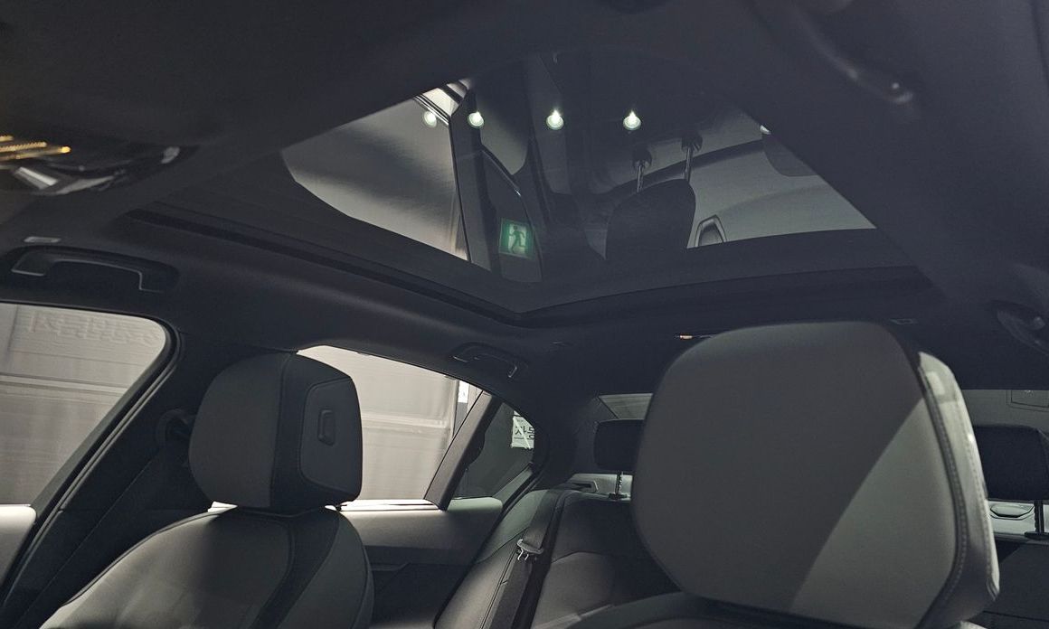 BMW 5-Series 2025