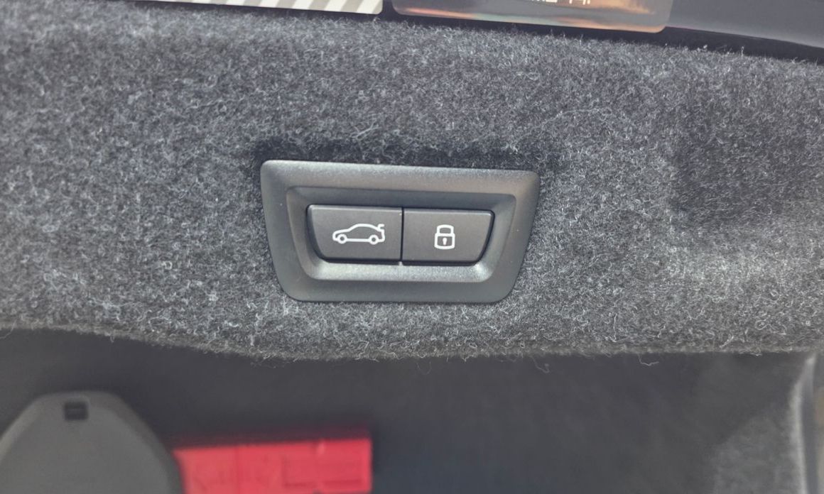 BMW i5 2024