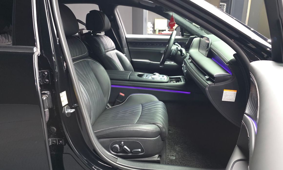 Genesis G90 2023