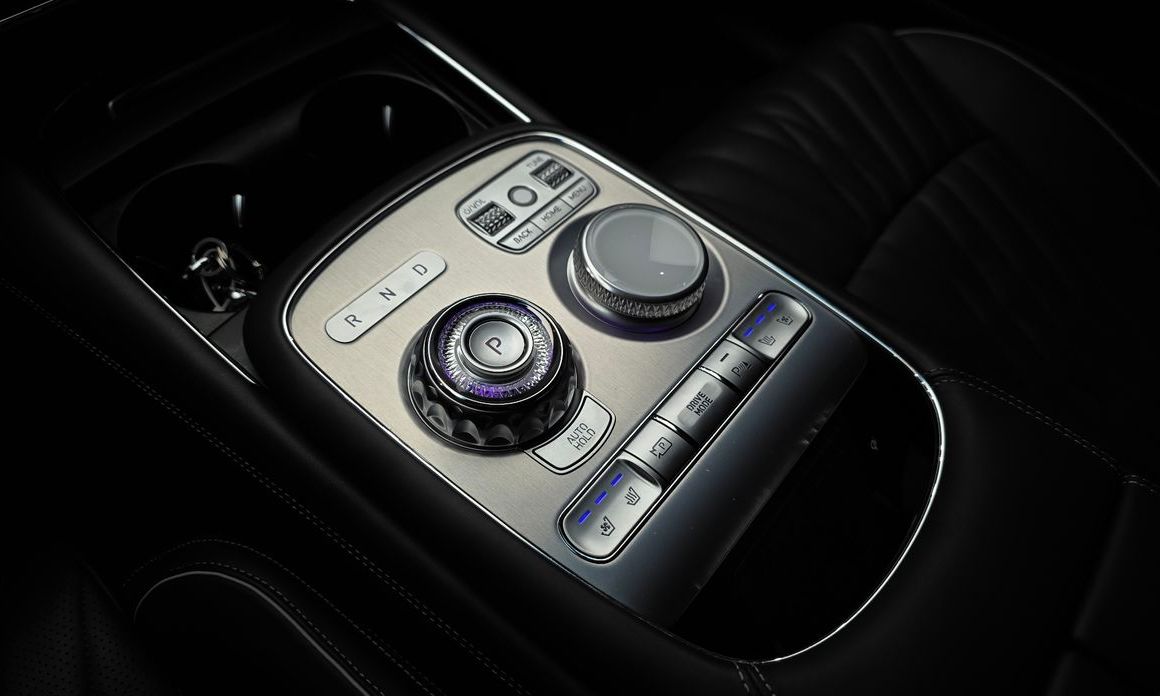 Genesis G90 2023
