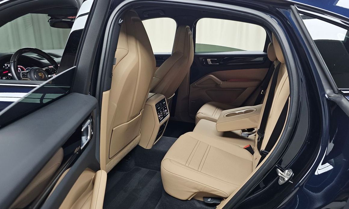 Porsche Cayenne 2022