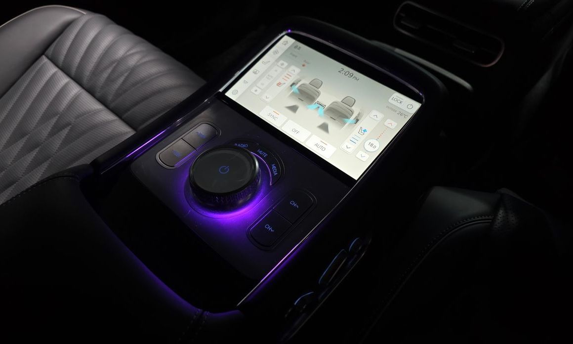 Genesis G90 2023