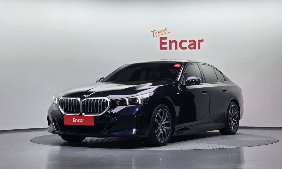 BMW i5 2024