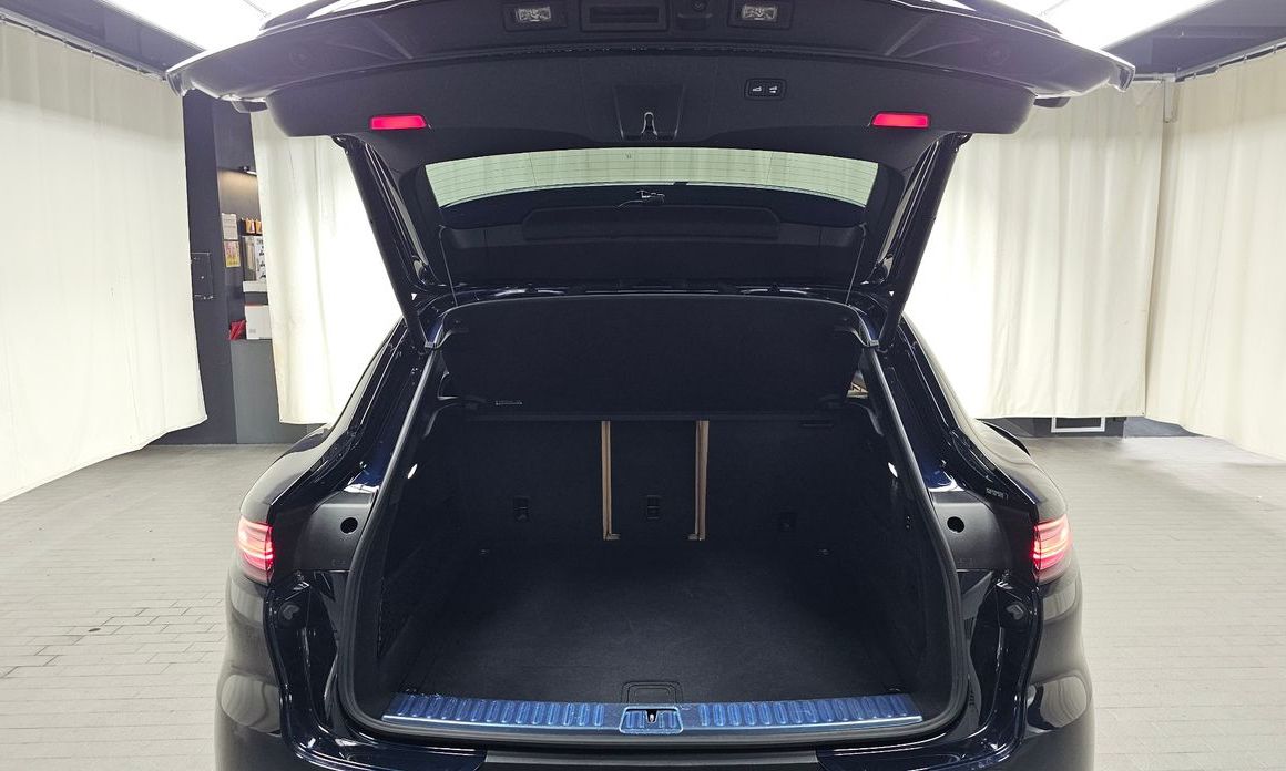 Porsche Cayenne 2022